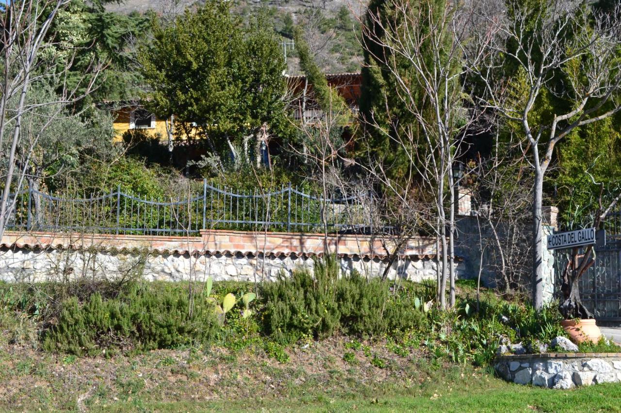 Costa Del Gallo Pacentro Kültér fotó