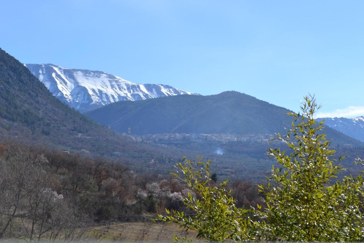 Costa Del Gallo Pacentro Kültér fotó